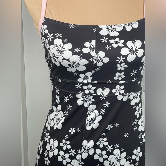 Swift Floral Tennis Dress - Plush Plumeria Small - Picture 7 of 9